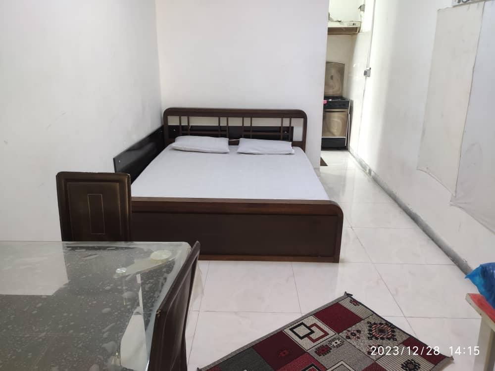 سوئیت ویلایی حیاط دار ماشین رو گلشهر بندرعباس