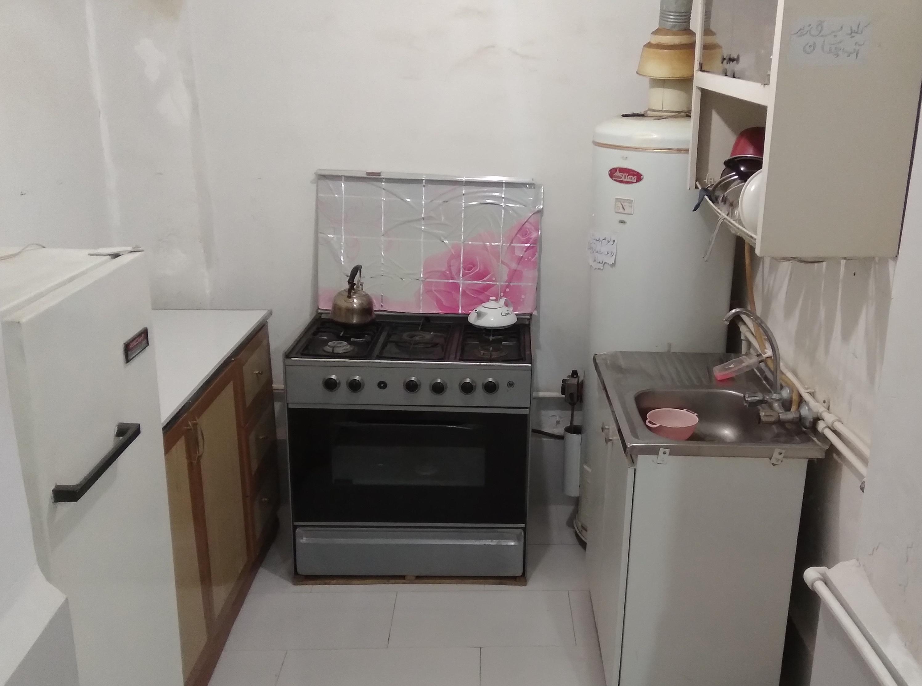 سوئیت خانوادگی پارس کولردار شهرخوی