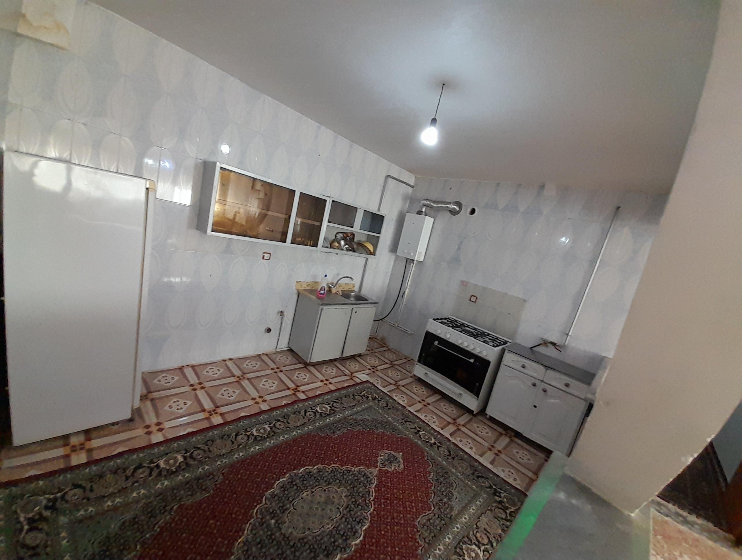 سوئیت نوساز نزدیک دریاچه زریبار