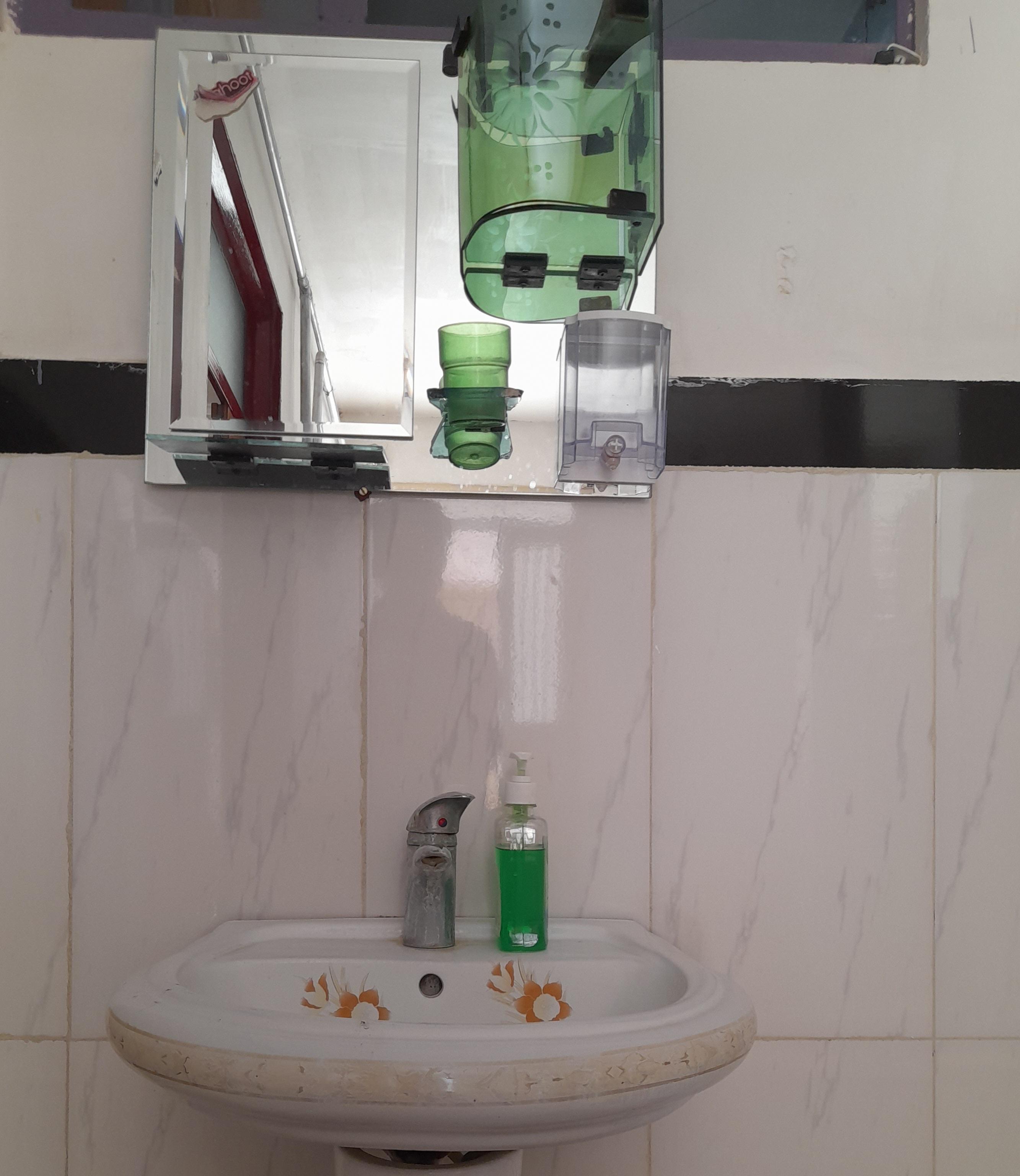 سوئیت نوساز نزدیک دریاچه زریبار