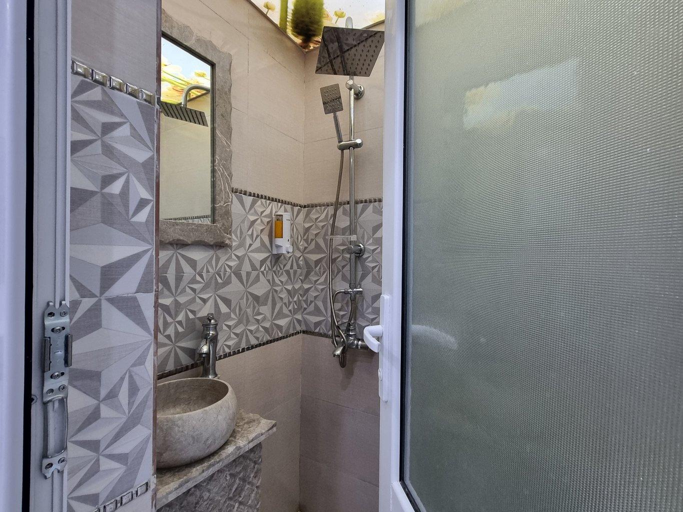 ویلای تریپلکس سیترین با استخر روباز و سرپوشیده