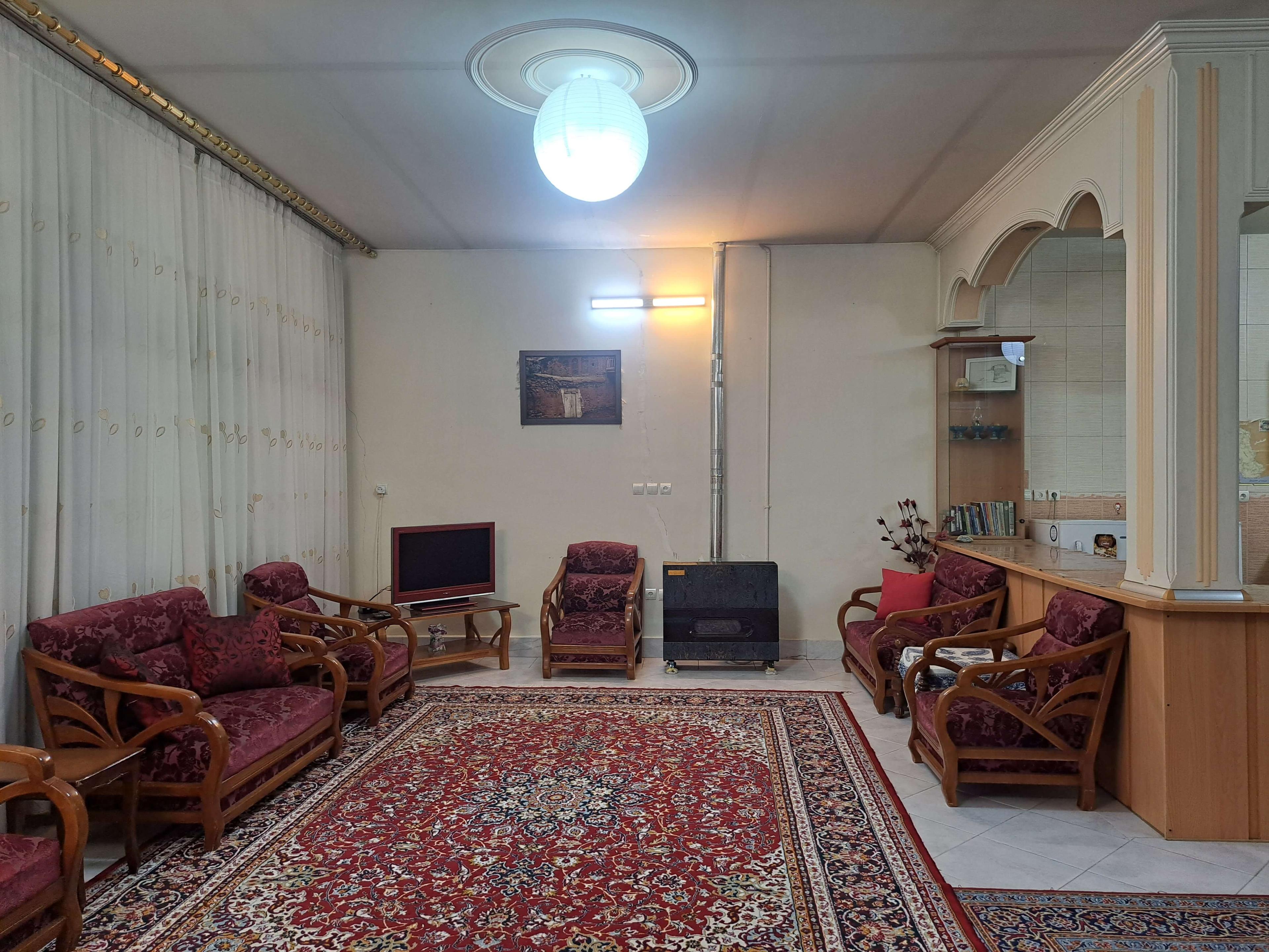 اجاره روزانه منزل دربستی در اصفهان