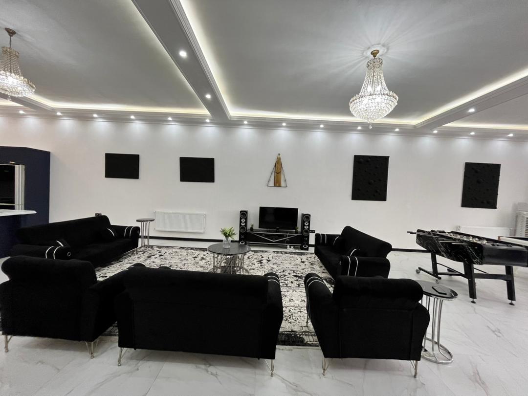 ویلا استخردار آبگرم رونیا در زکی آباد