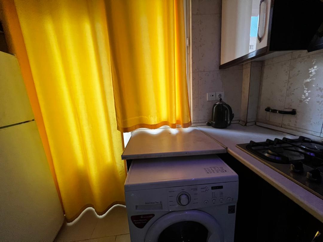 آپارتمان مبله دو خواب ۹۰ متری در مرکز تهران