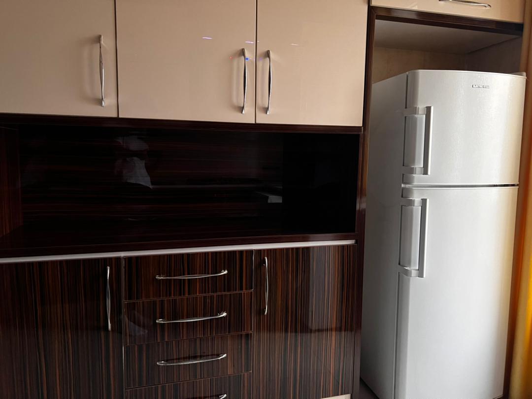 آپارتمان مبله دو خواب ۹۰ متری در مرکز تهران