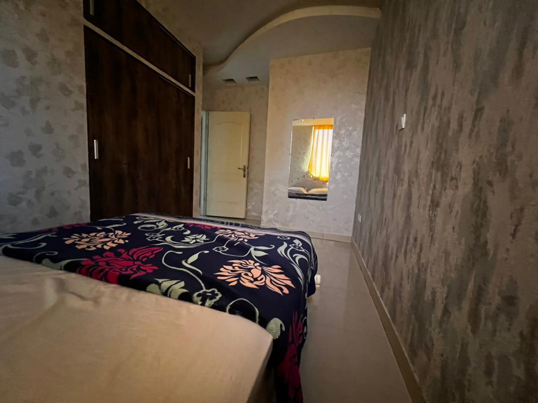 آپارتمان مبله دو خواب ۹۰ متری در مرکز تهران