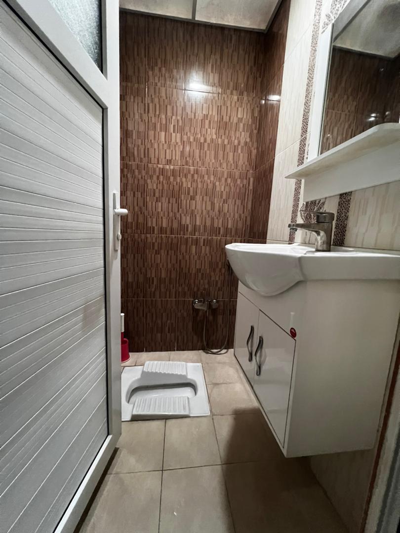 آپارتمان مبله دو خواب ۹۰ متری در مرکز تهران