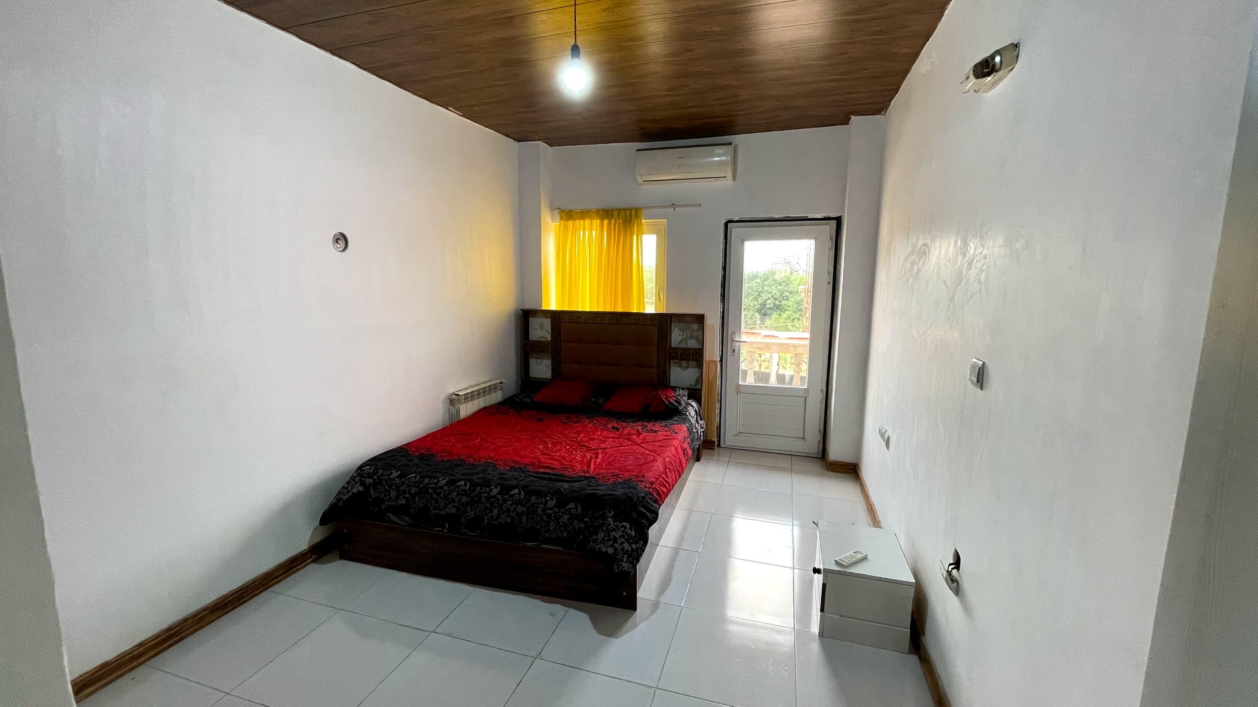 دوخواب استخرسرپوشیده جنگلی مِتکا