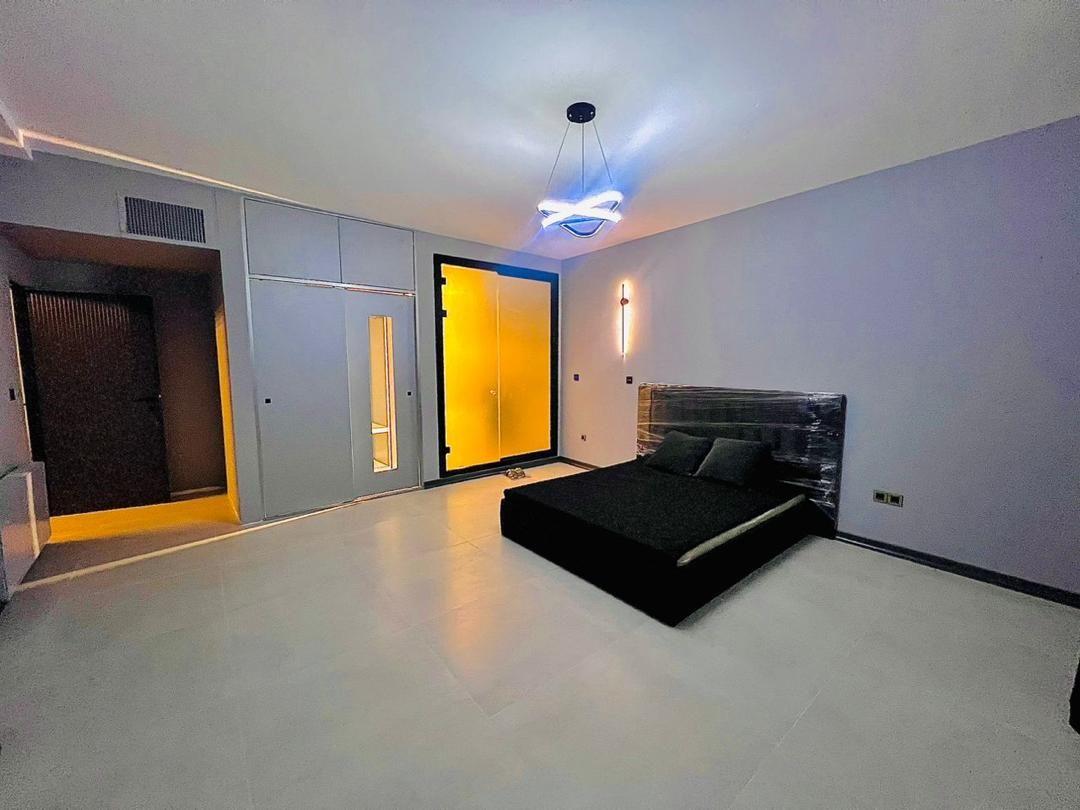 ویلا لوکس با استخر روباز در دینکان شیراز