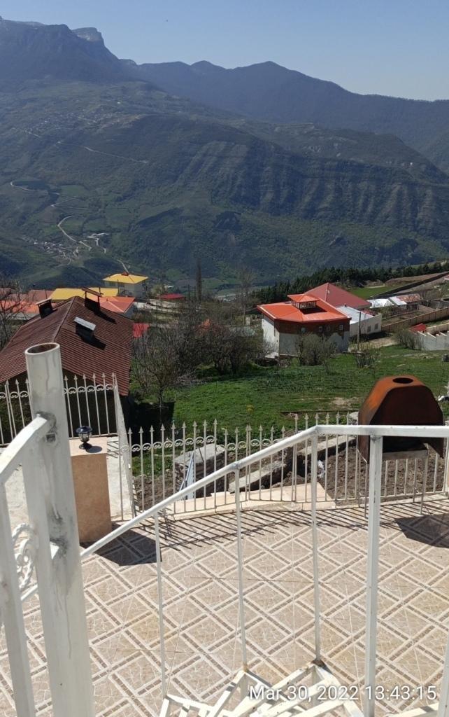 ویلای کوهستانی با چشم اندازی محشر