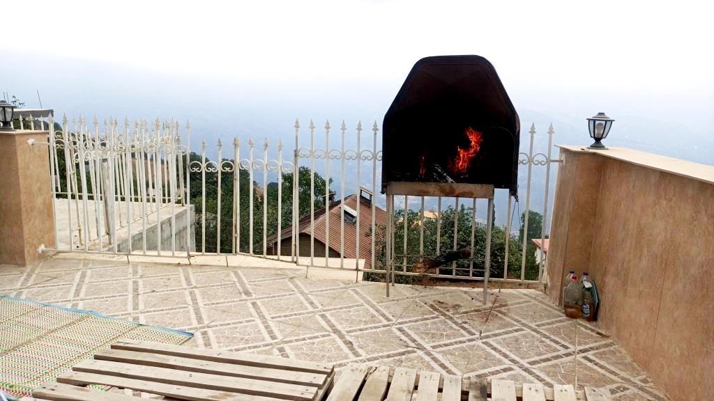 ویلای کوهستانی با چشم اندازی محشر