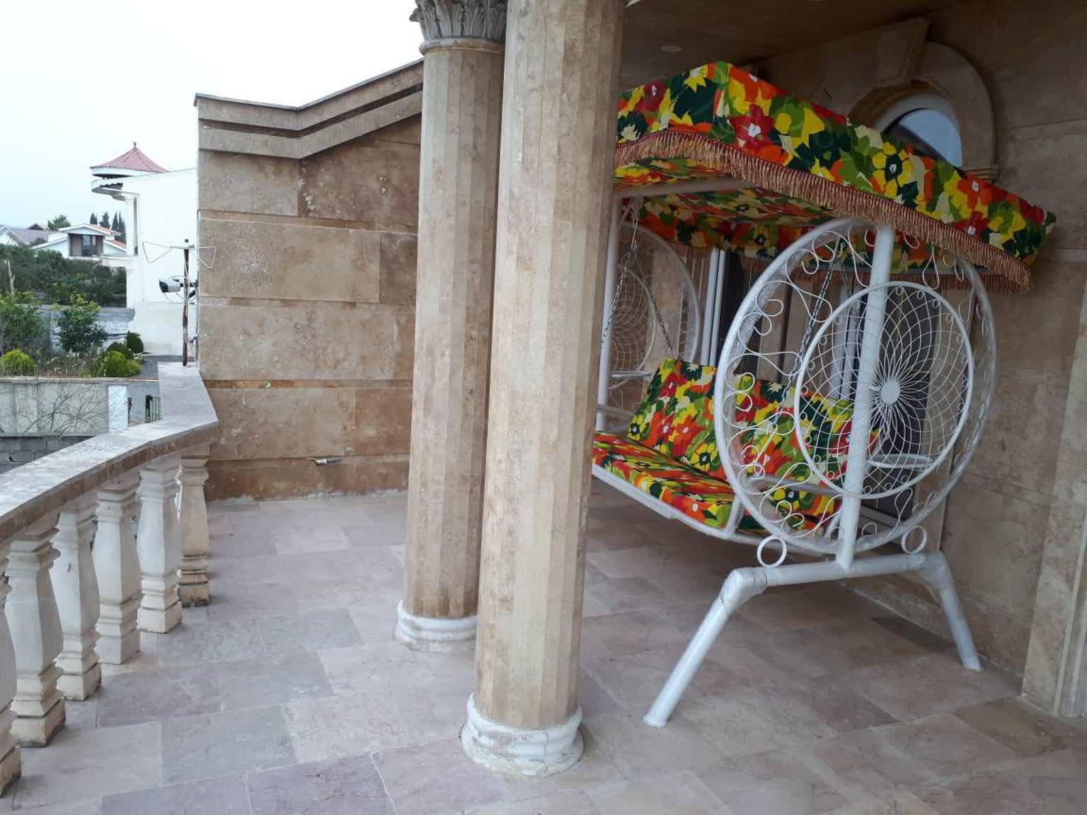 ویلا لاکچری با استخر با ابگرم در چمخاله