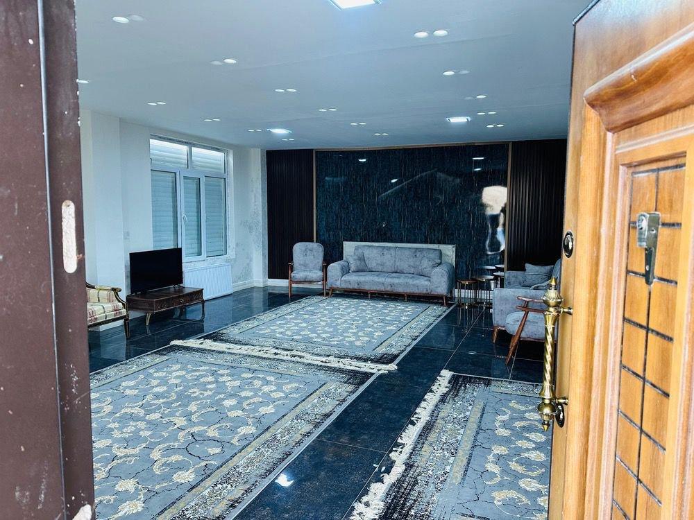 اجاره ویلای لوکس استخردار خرم آباد