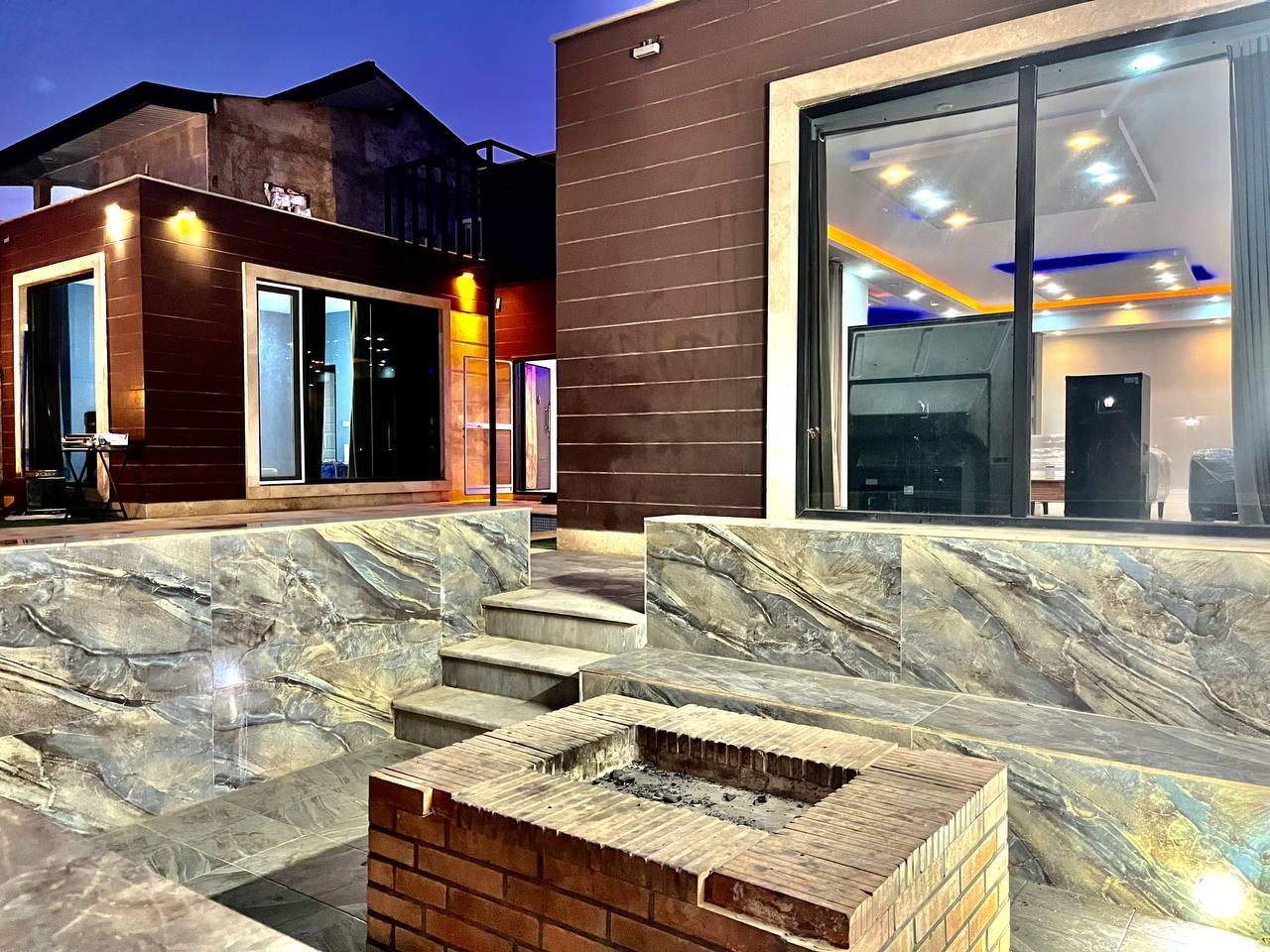 ویلای مدرن شیک با استخر آب گرم فعال