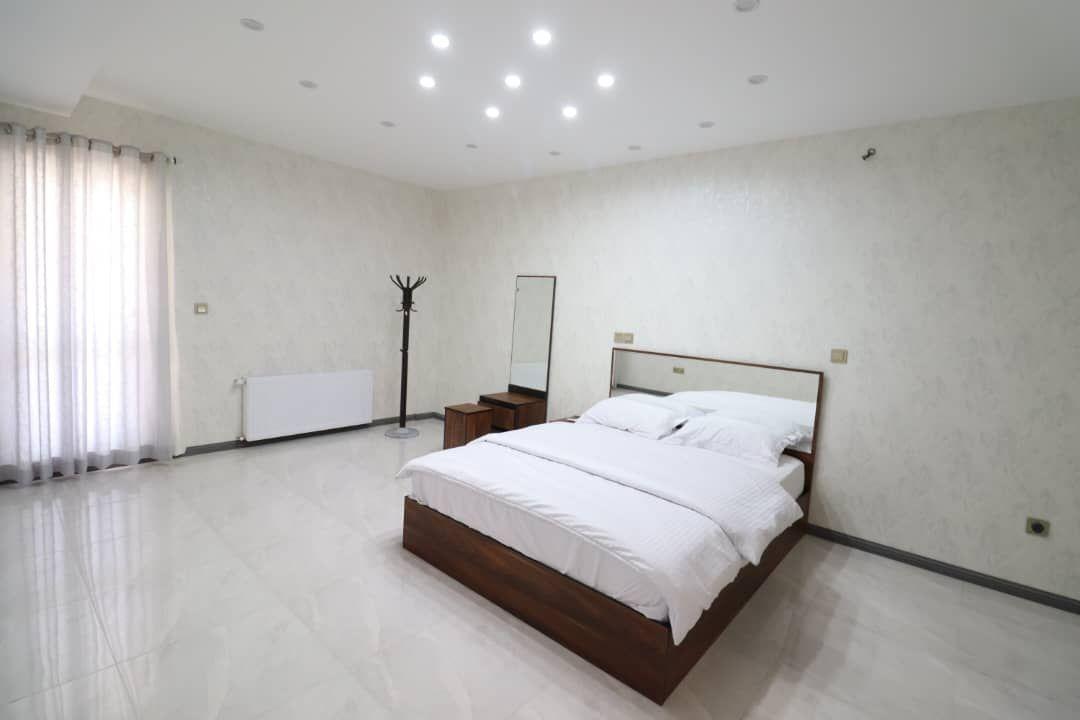 اقامتگاه لوکس 4 خوابه تاکستان فرهنگ شهر