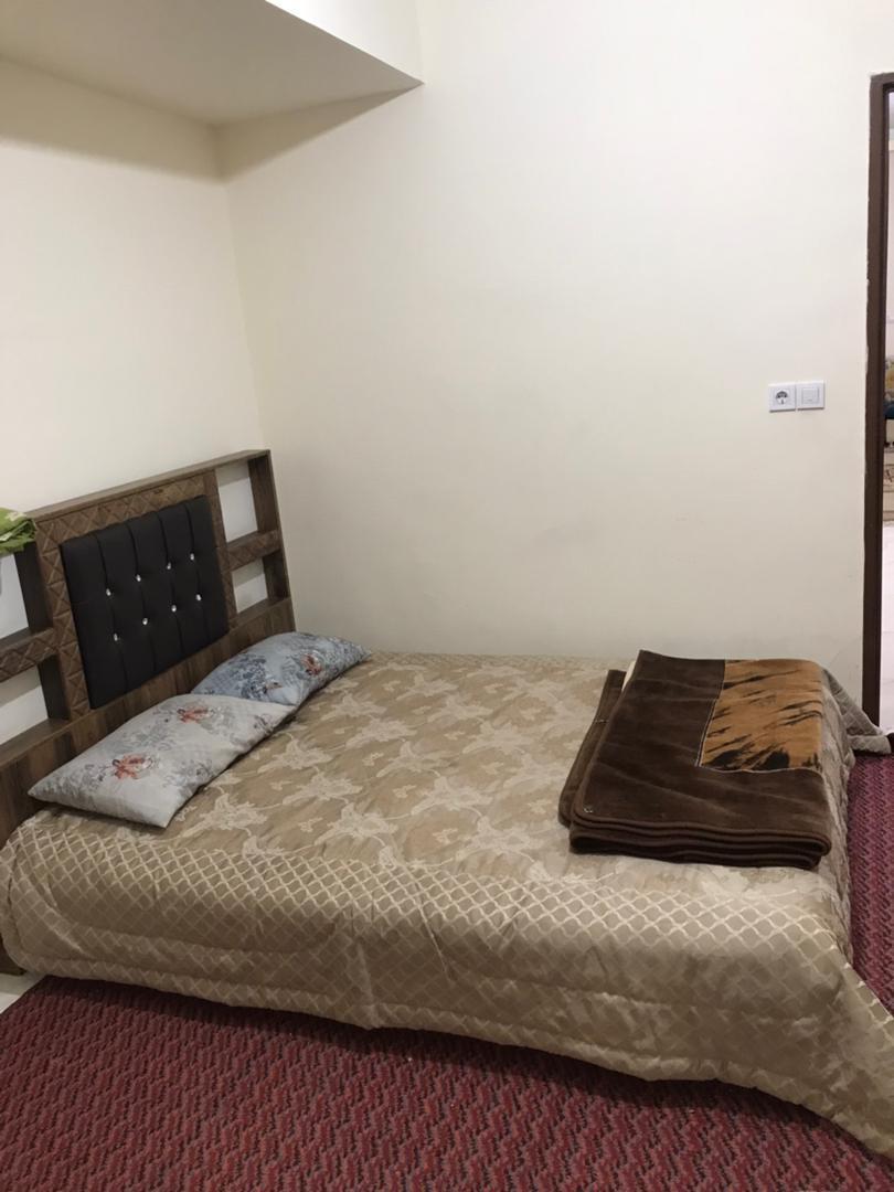 واحد همکف آپارتمانی در خیابان نصر