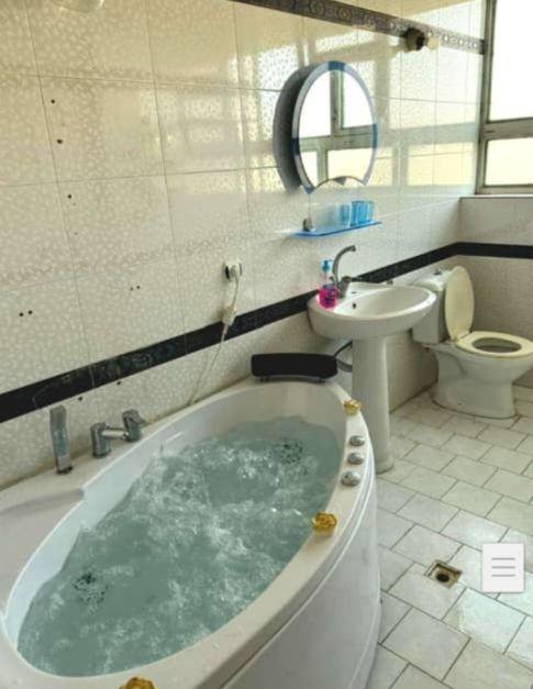 واحد دو خواب با جکوزی در قدوسی غربی شیراز