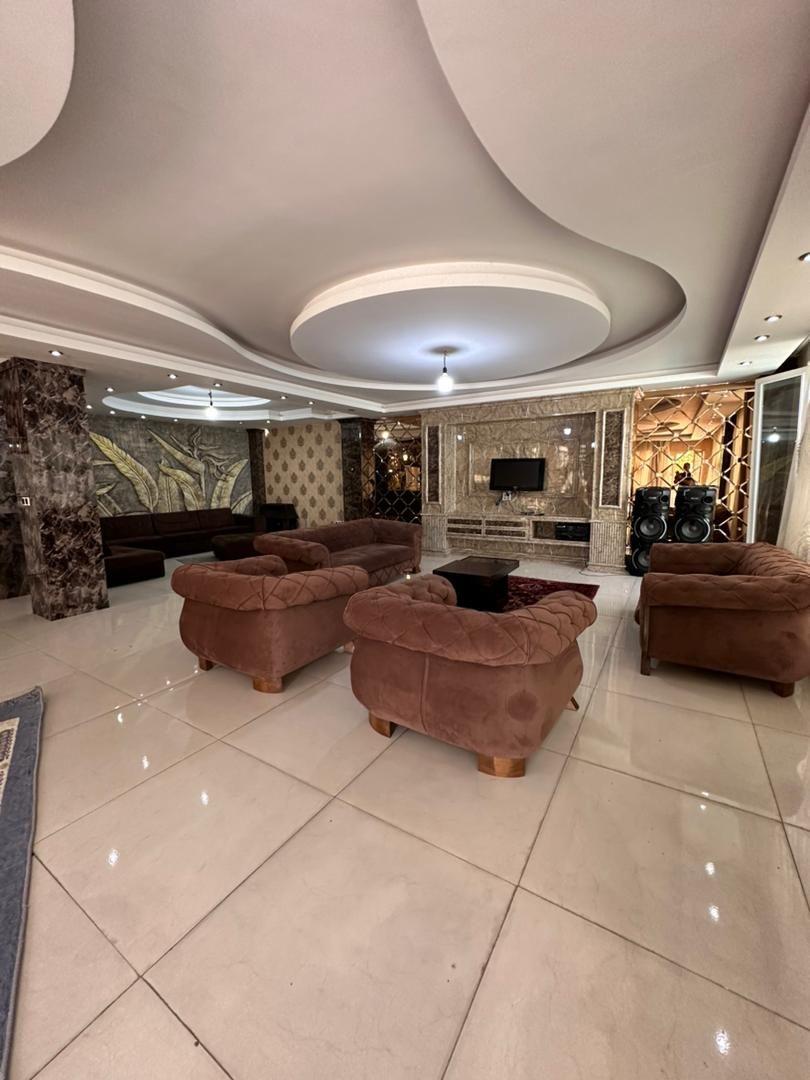 ویلا عمارت سه خوابه با استخر آبگرم