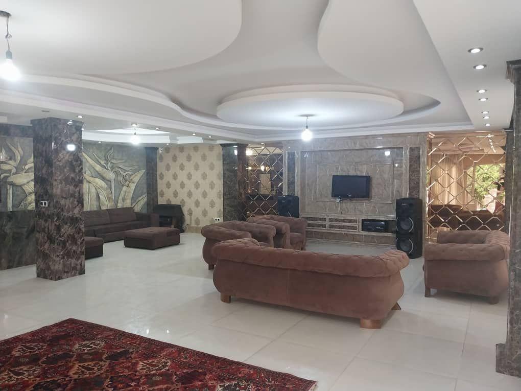 ویلا عمارت سه خوابه با استخر آبگرم