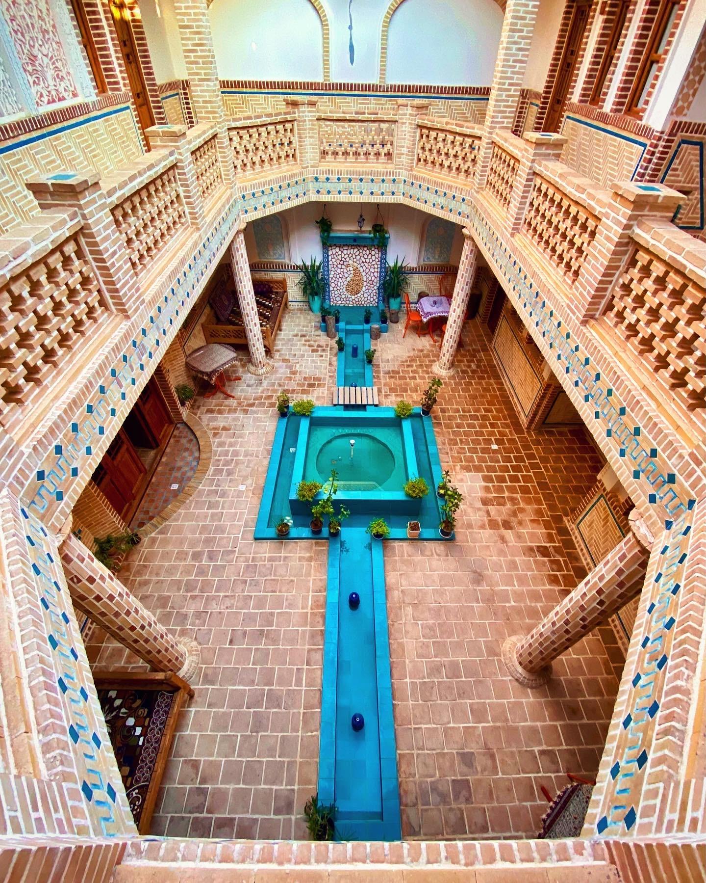 اجاره اقامتگاه بوم گردی دیاوا در نطنز