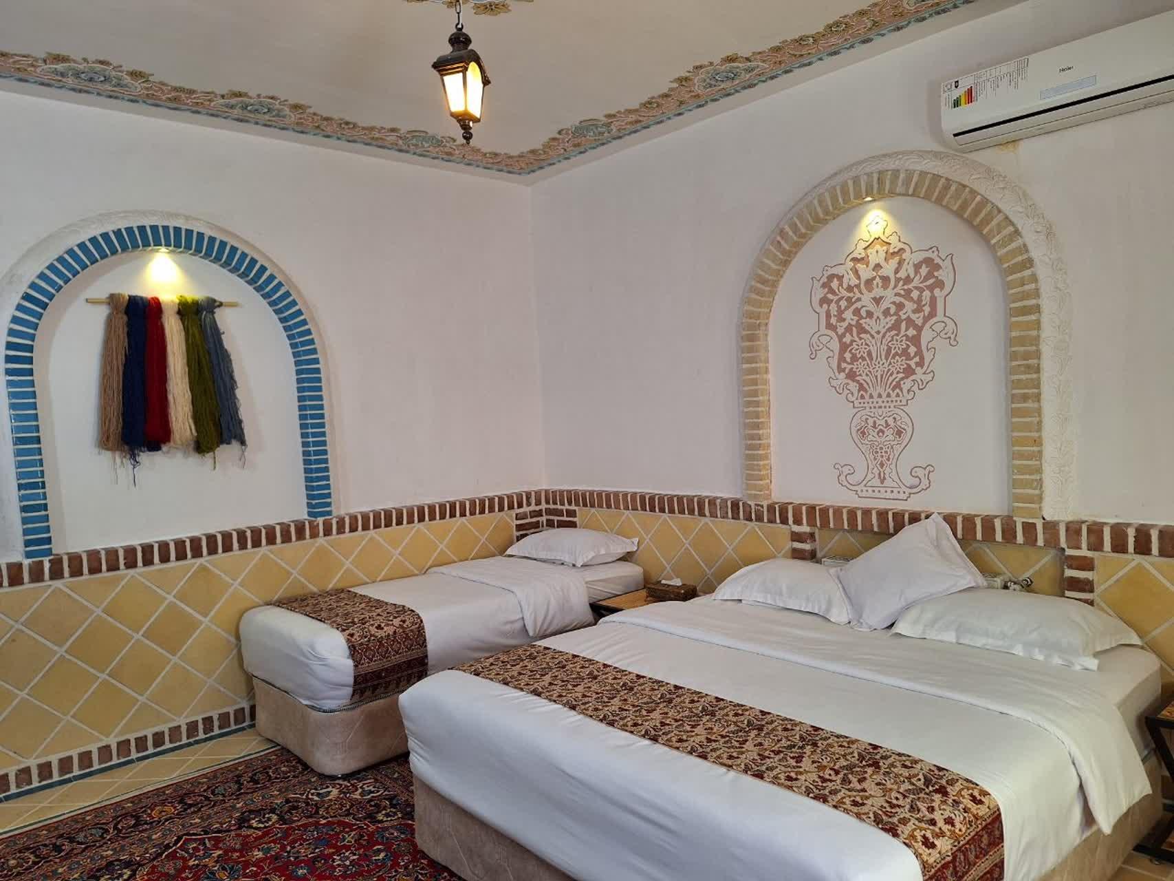 اجاره اقامتگاه بوم گردی دیاوا در نطنز