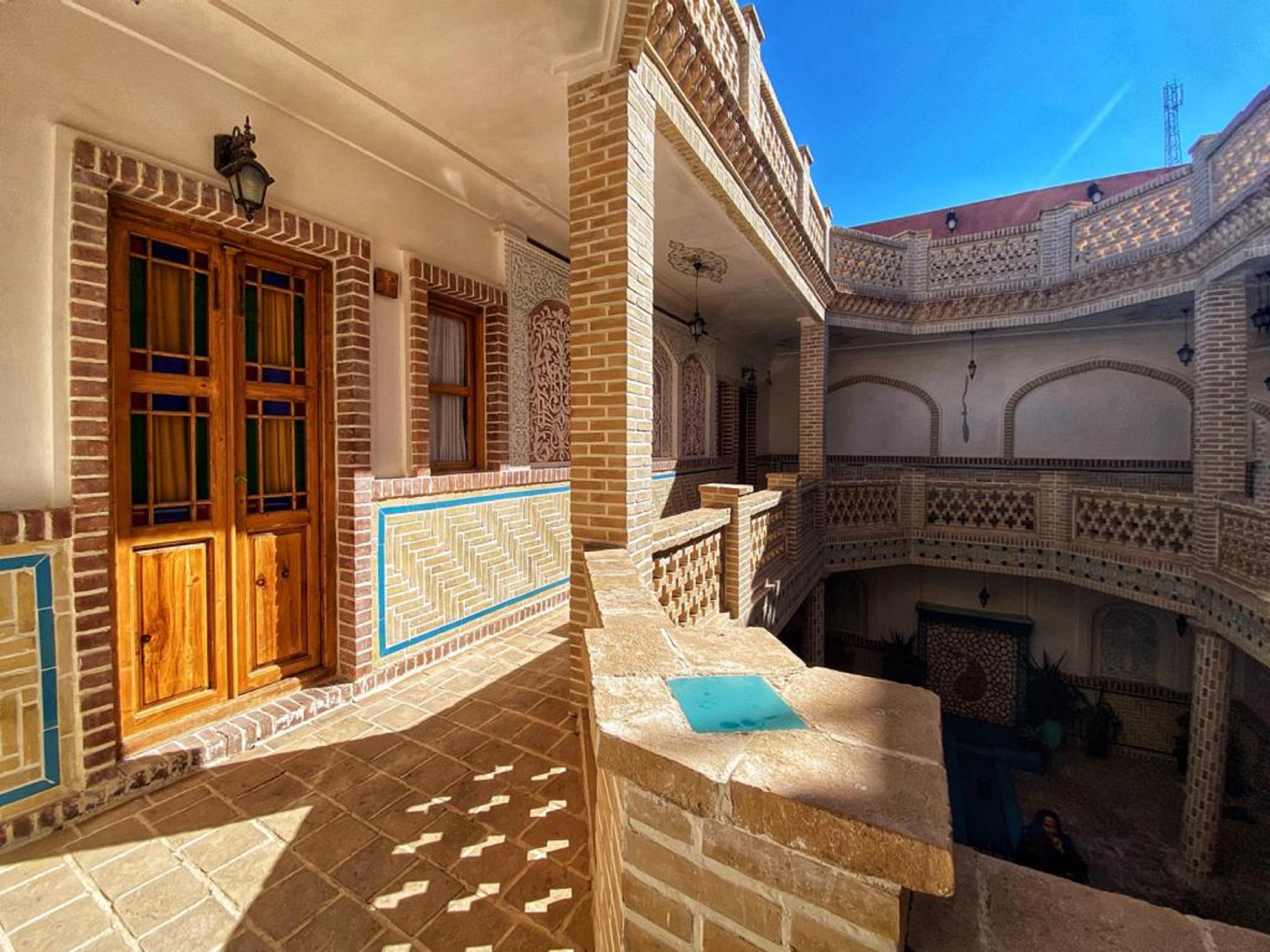 اجاره اقامتگاه بوم گردی دیاوا در نطنز