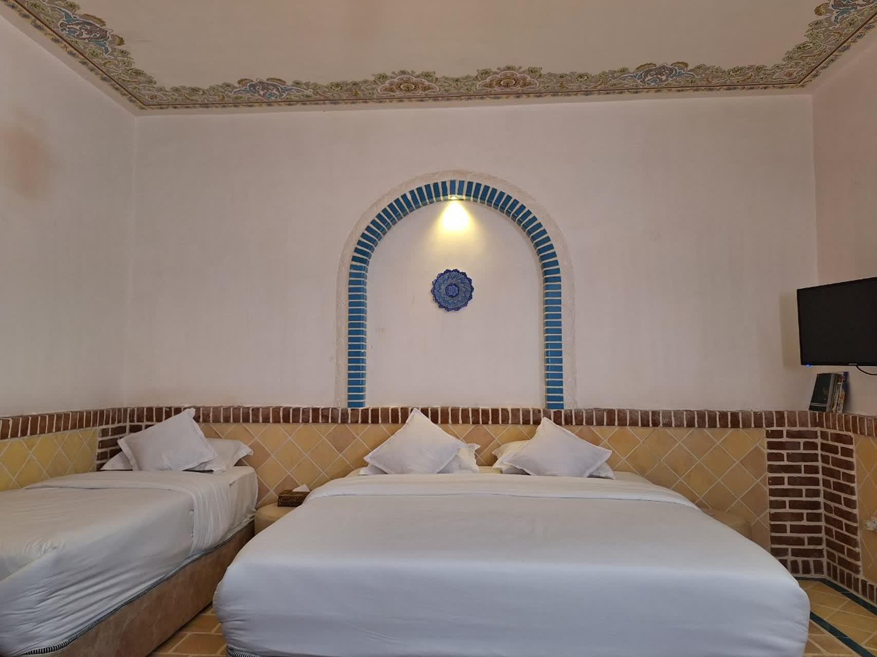 اجاره اقامتگاه بوم گردی دیاوا در نطنز