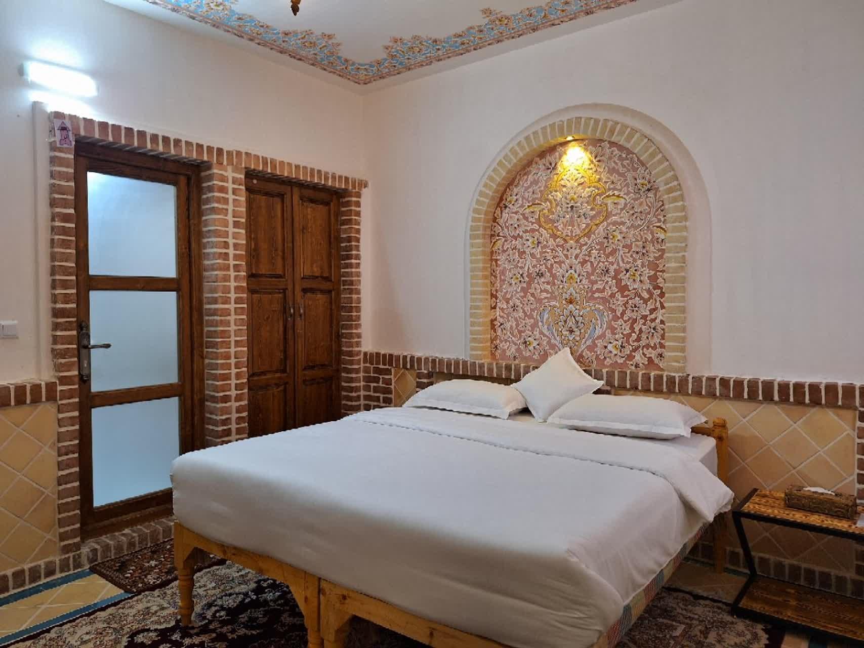 اجاره اقامتگاه بوم گردی دیاوا در نطنز