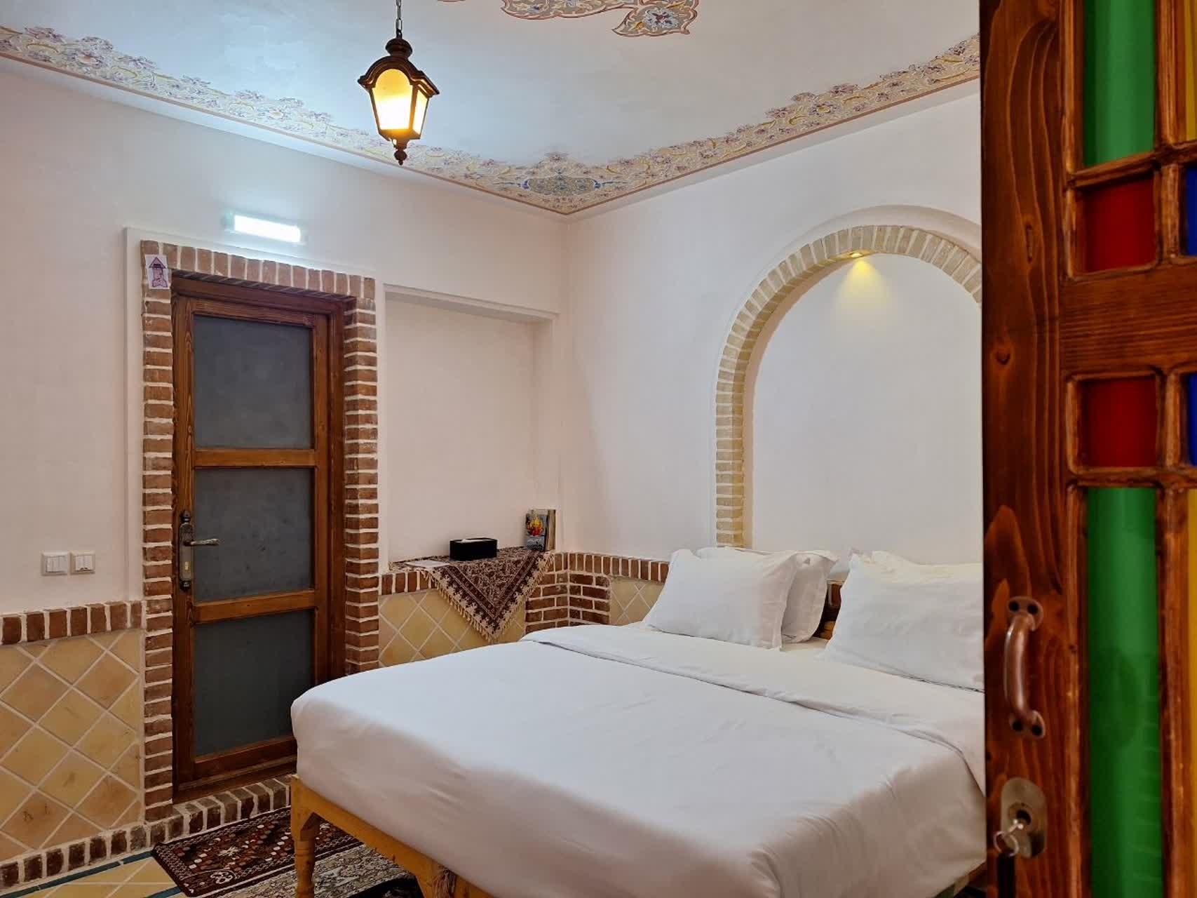 اجاره اقامتگاه بوم گردی دیاوا در نطنز