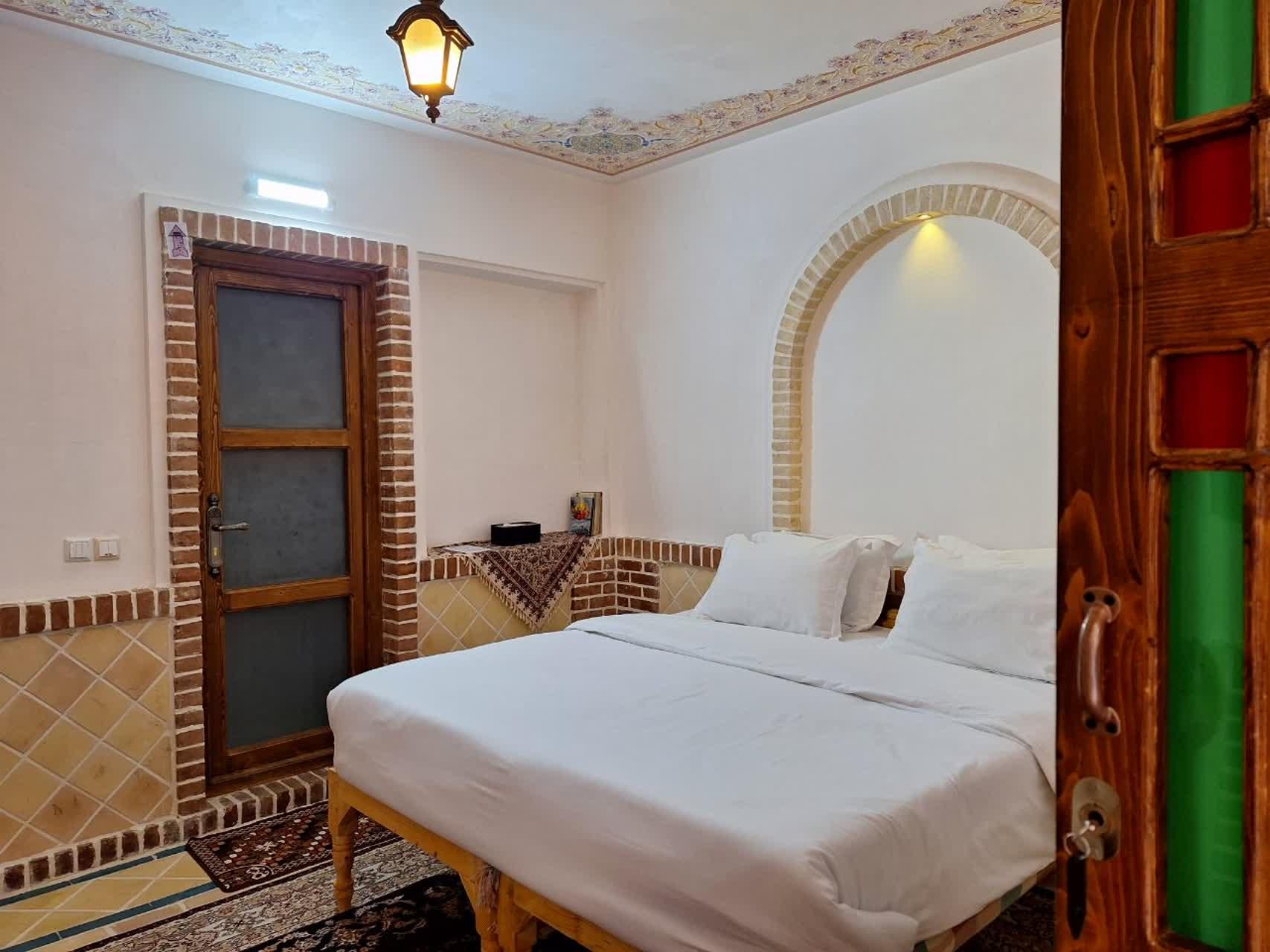 اجاره اقامتگاه بوم گردی دیاوا در نطنز