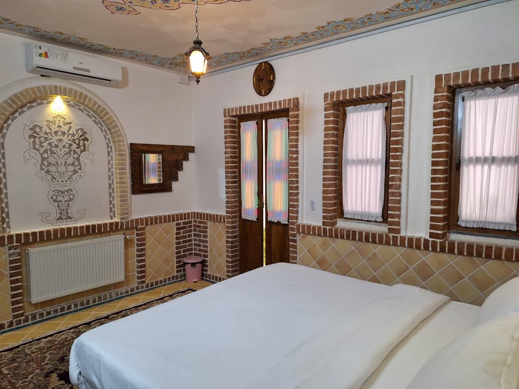 اجاره اقامتگاه بوم گردی دیاوا در نطنز