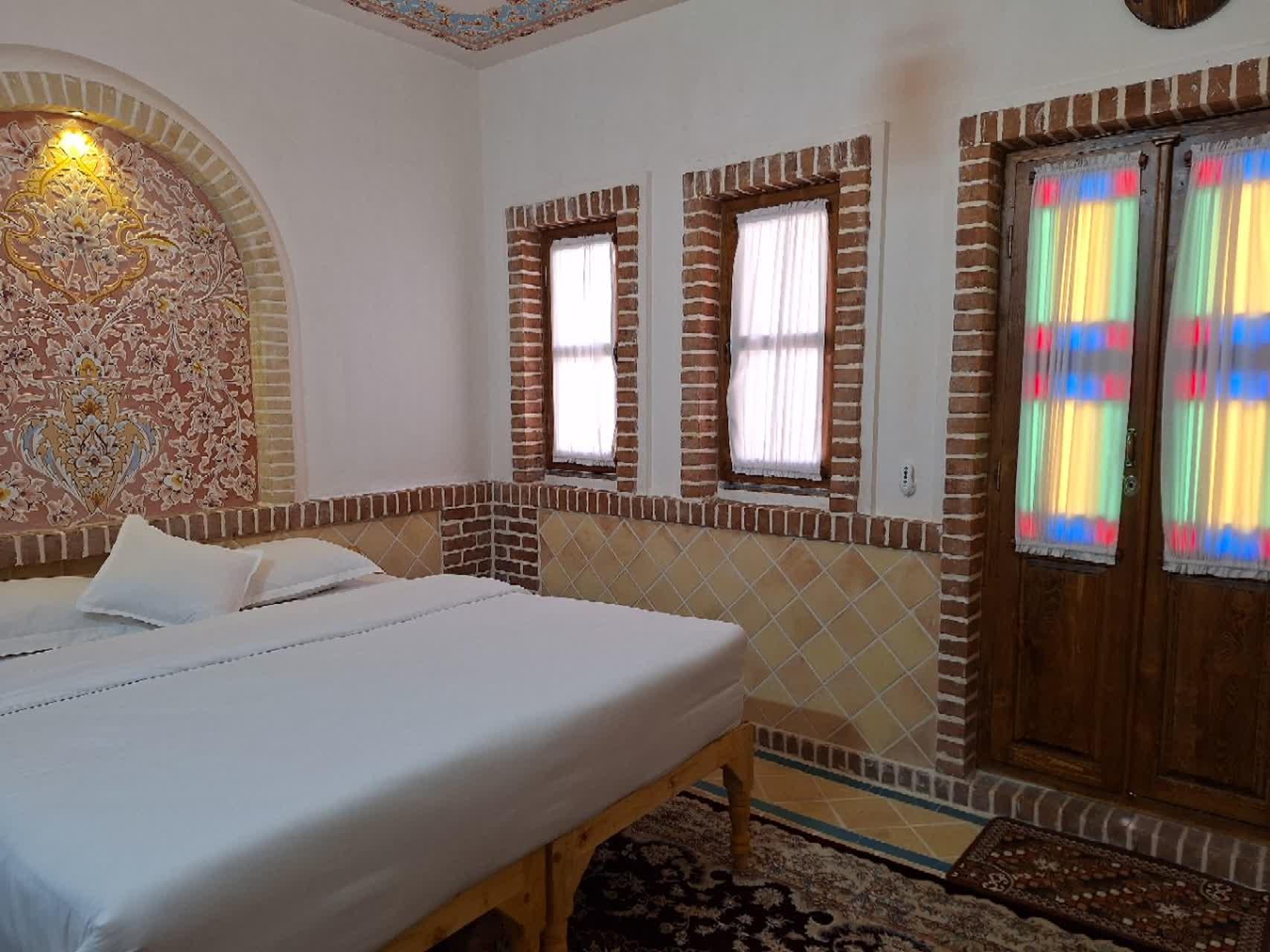 اجاره اقامتگاه بوم گردی دیاوا در نطنز