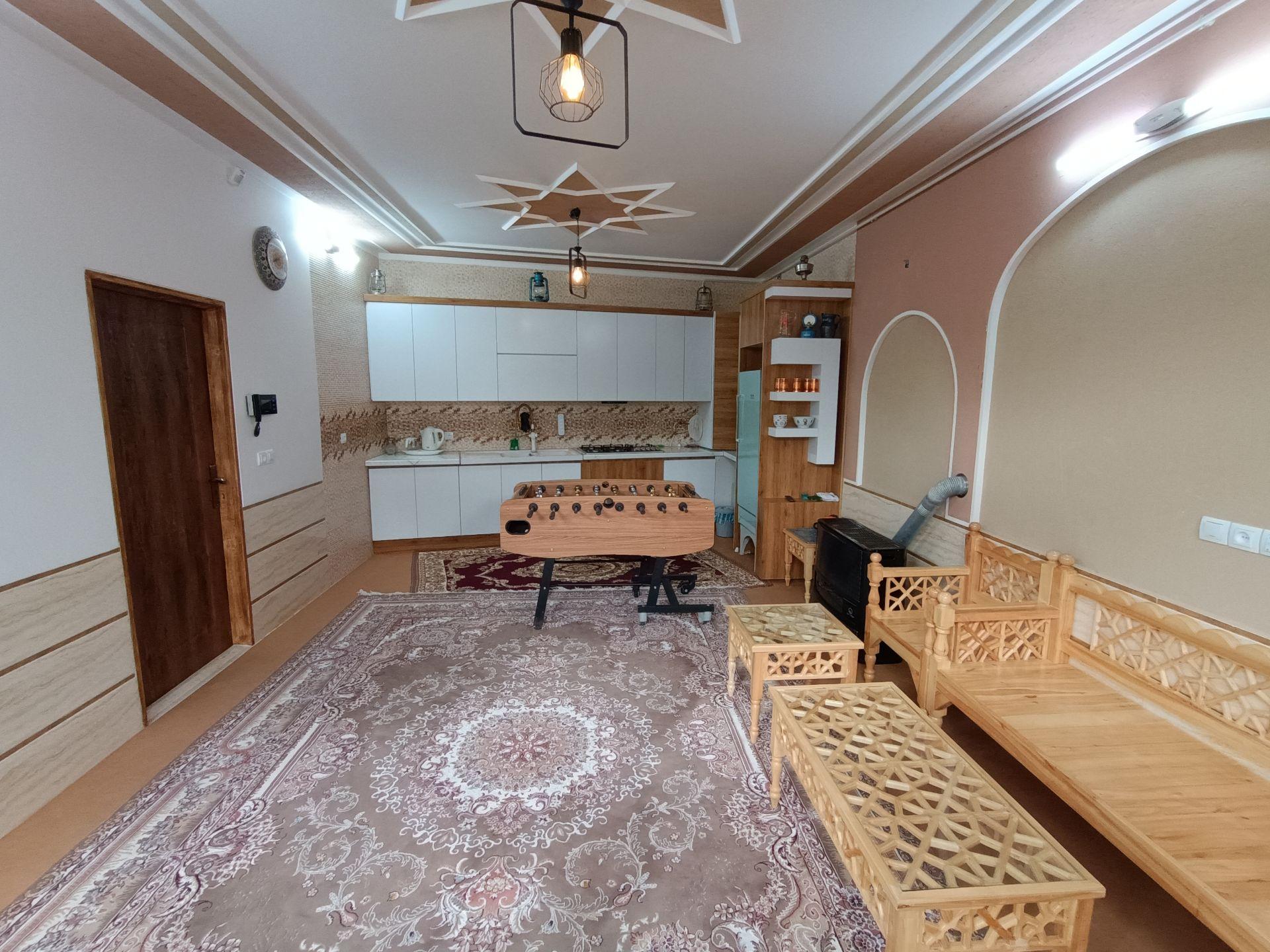 ویلا دربست با فوتبال دستی فین کاشان