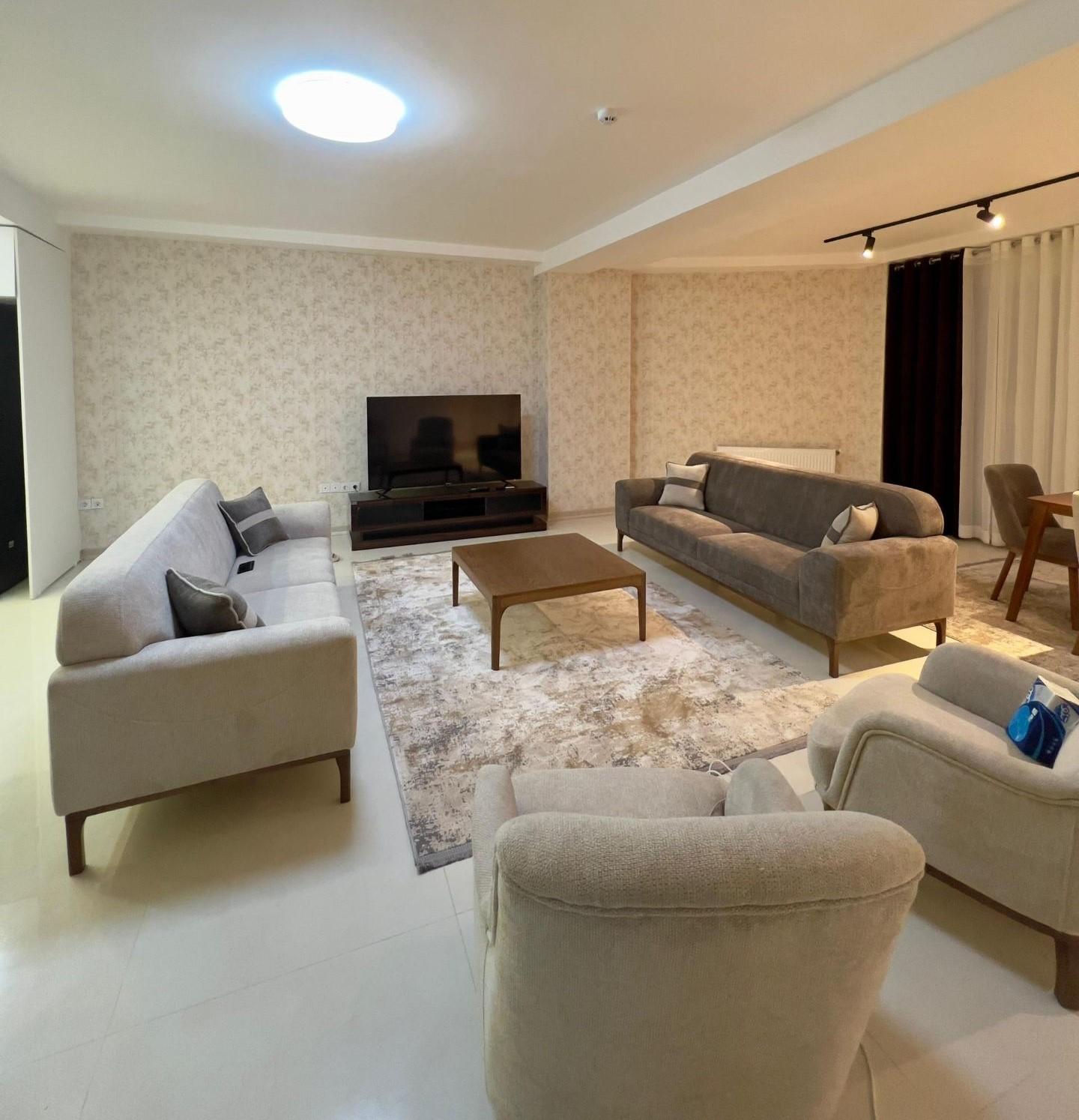 آپارتمان سه خواب لوکس در بلوار چمران