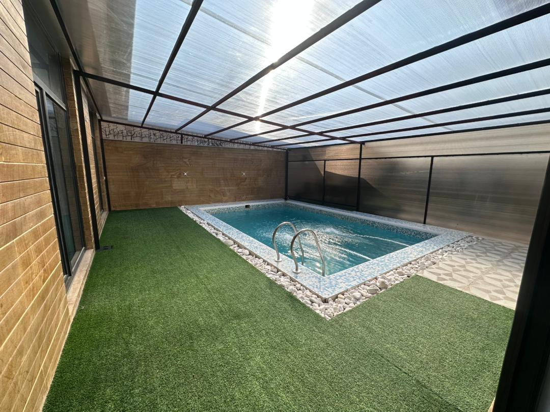 ویلا استخرسرپوشیده با بیلیارد چیل ۲