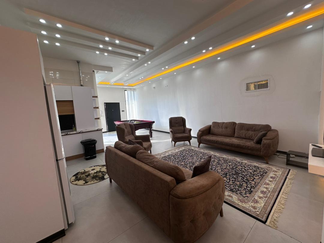 ویلا استخرسرپوشیده با بیلیارد چیل ۲