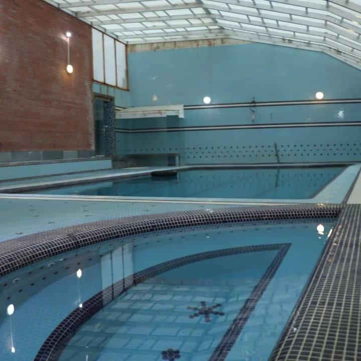 ویلا 2خوابه استخردار آبگرم باغ بهادران