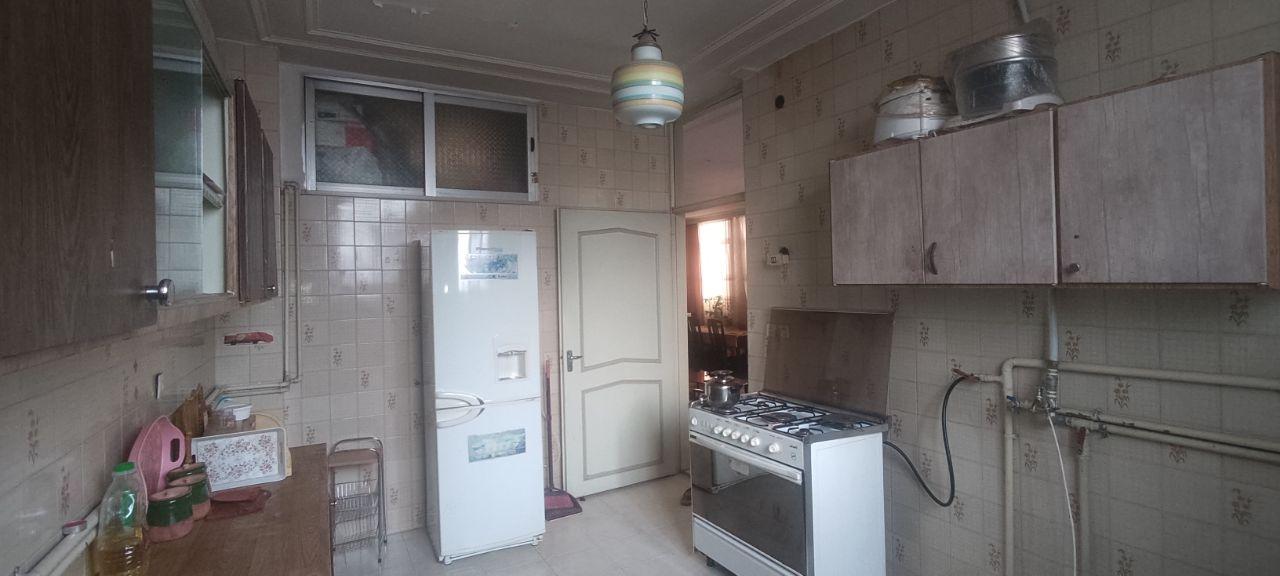 دو خوابه همکف دسترسی پیاده به اماکن تاریخی