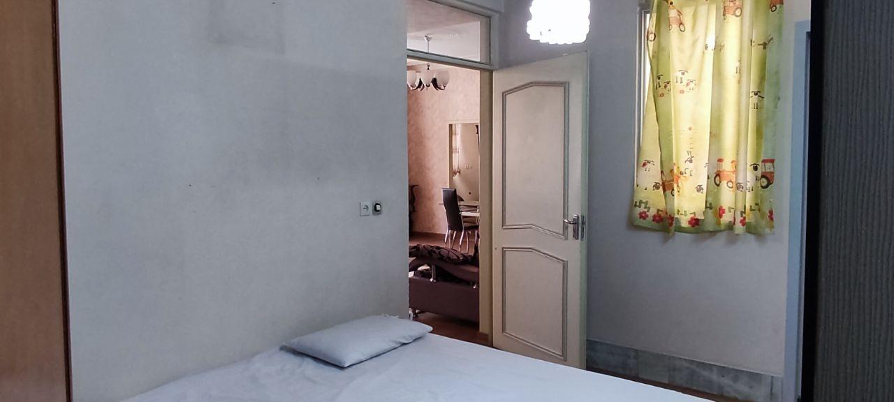 دو خوابه همکف دسترسی پیاده به اماکن تاریخی