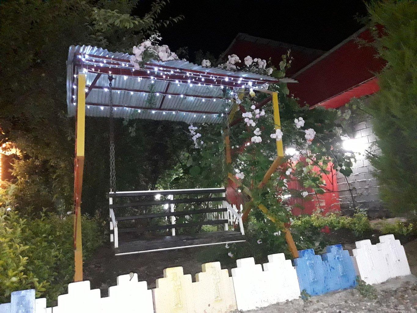 ویلا استخر سر پوشیده۴خواب در لاهیجان