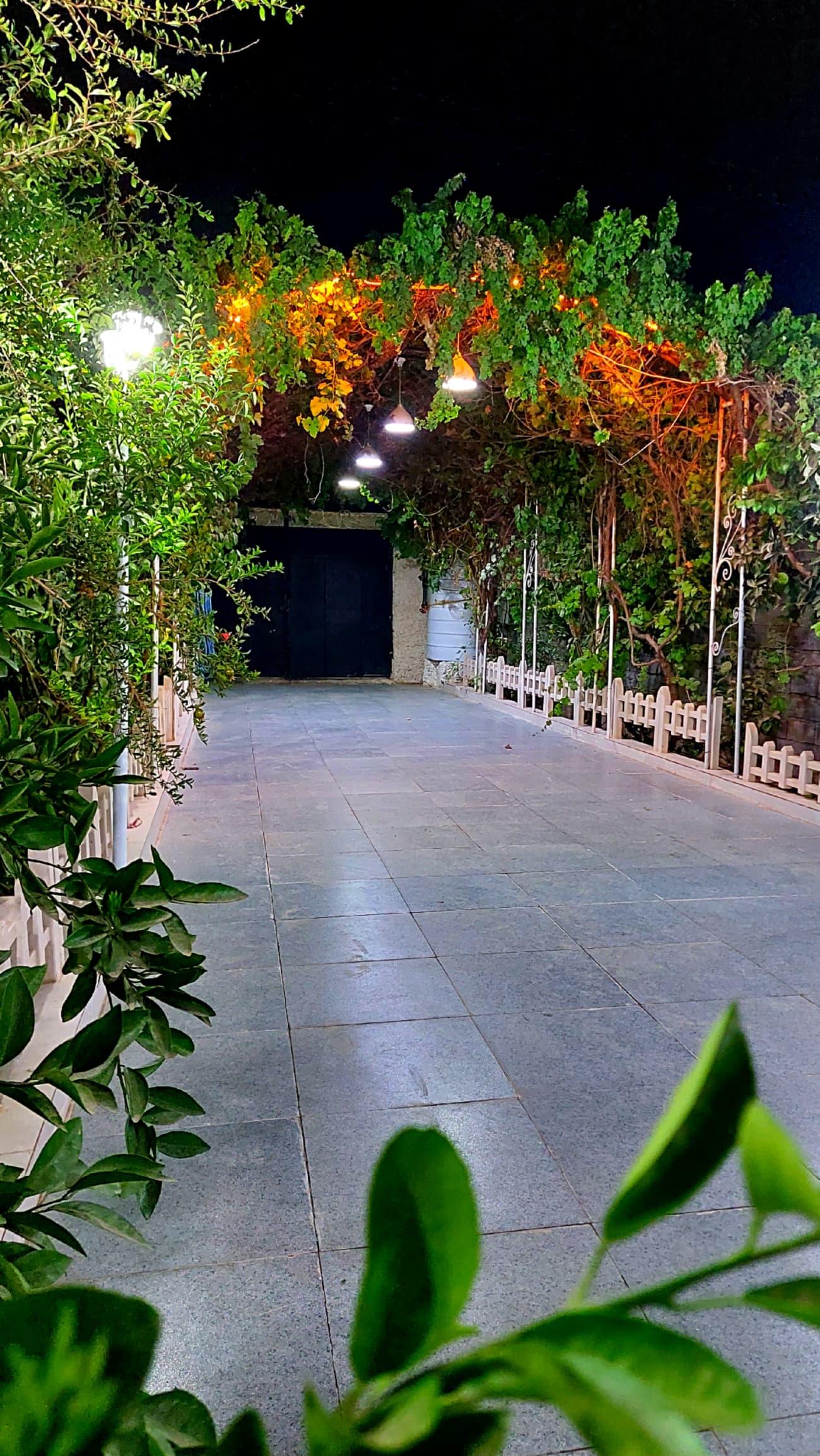 عمارت دو خوابه استخردار ابگرم مهستان