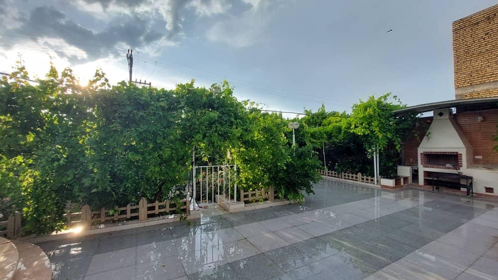 عمارت دو خوابه استخردار ابگرم مهستان