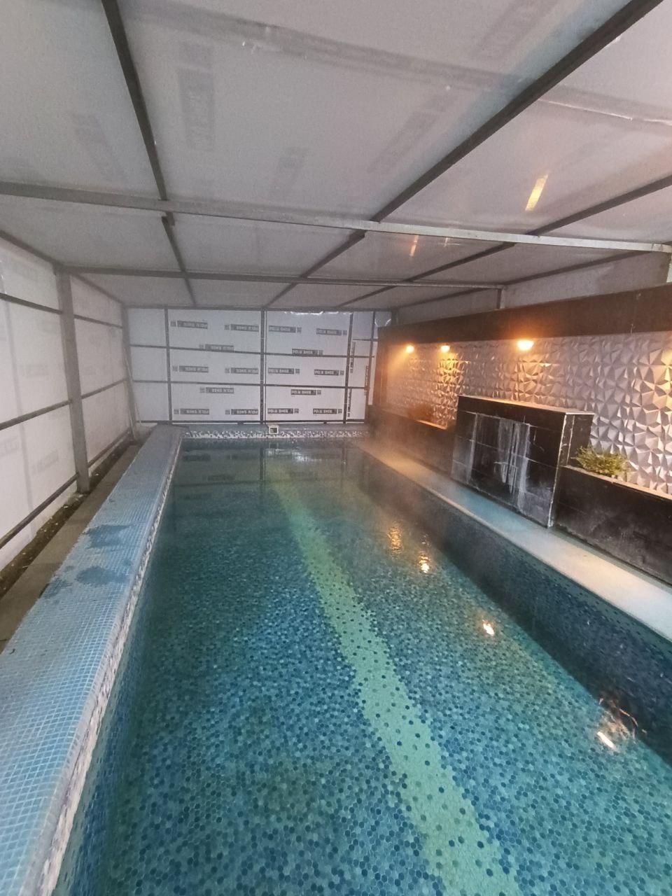 ویلا سه خواب استخردار سرپوشیده در سهیلیه