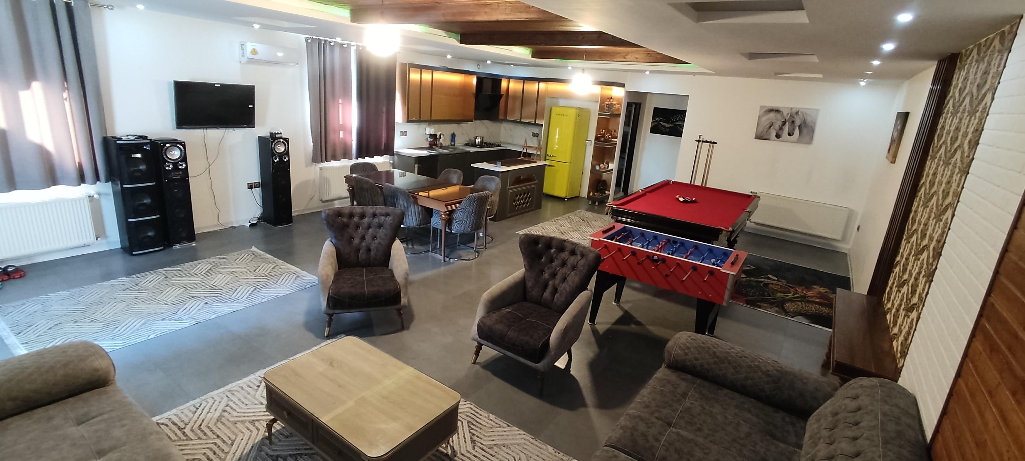 ویلا استخردار آب گرم آرتین کردان