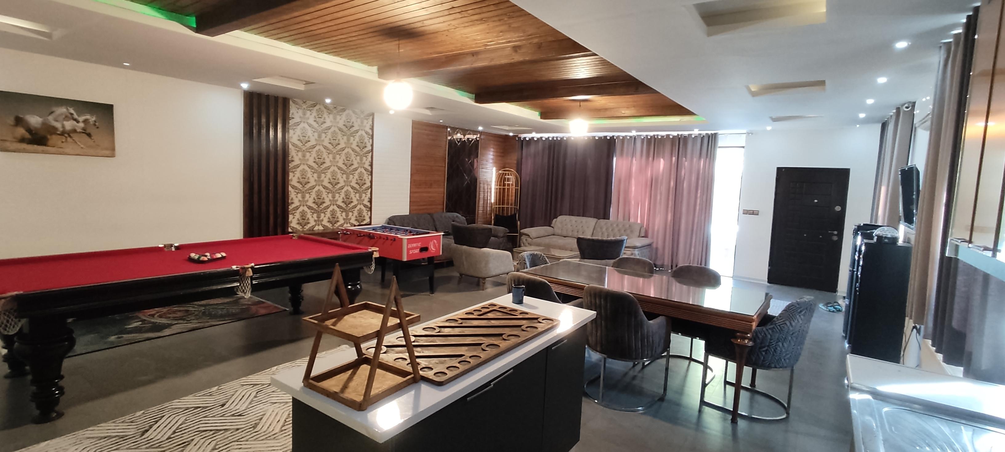 ویلا استخردار آب گرم آرتین کردان