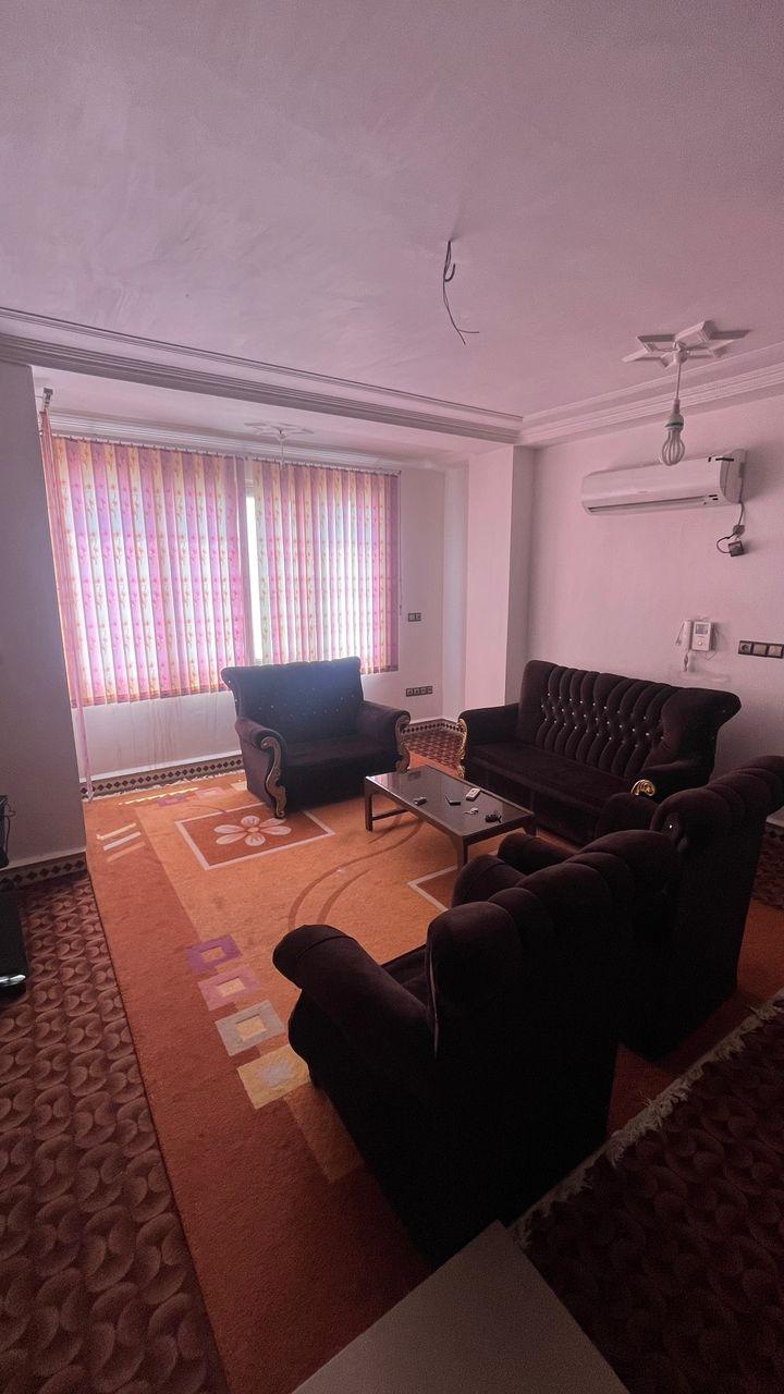 منزل با تمامی امکانات رو به دریا