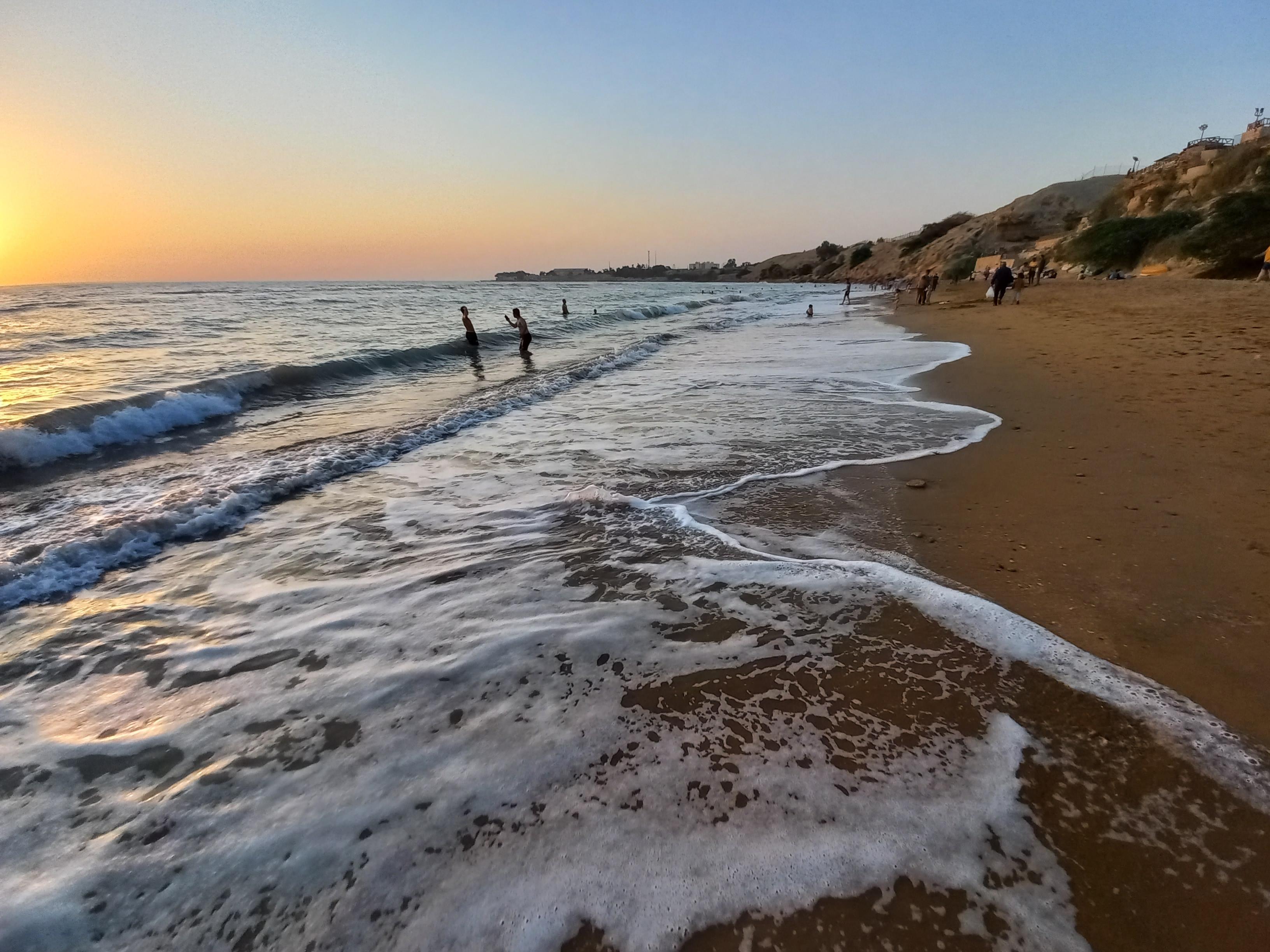 اقامتگاه تک خوابه لوکس ۸۰۰متری ساحل