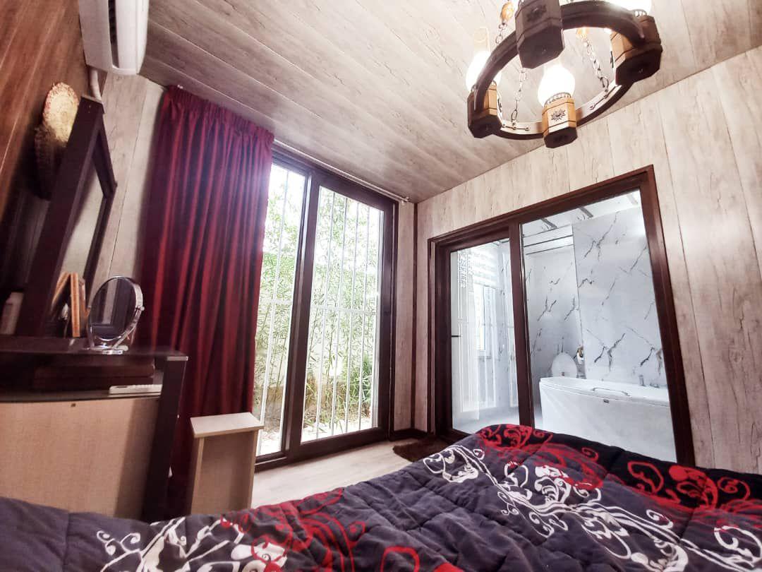 ویلا مارالی ،چوبی دوبلکس استخر سرپوشیده