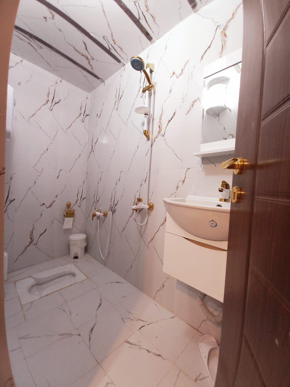 ویلا مارالی ،چوبی دوبلکس استخر سرپوشیده