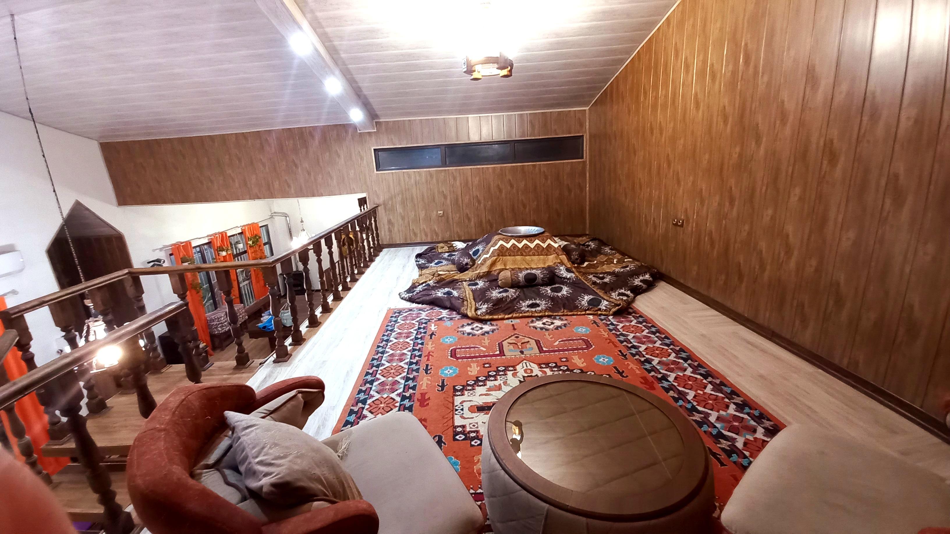 ویلا مارالی ،چوبی دوبلکس استخر سرپوشیده